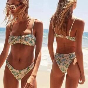 NWT Peony Ruched Curve Low Rise Bikini Bottoms Blue White Floral Size: Large